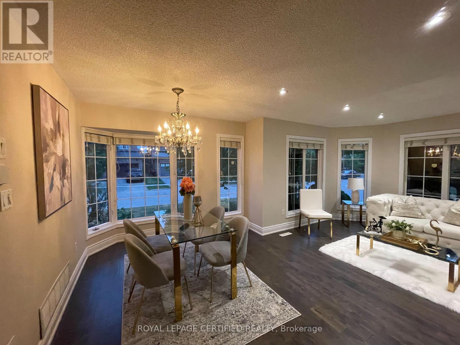 5890 Tampico Way, Mississauga, Ontario  L5M 6Y9 - Photo 20 - W13567458