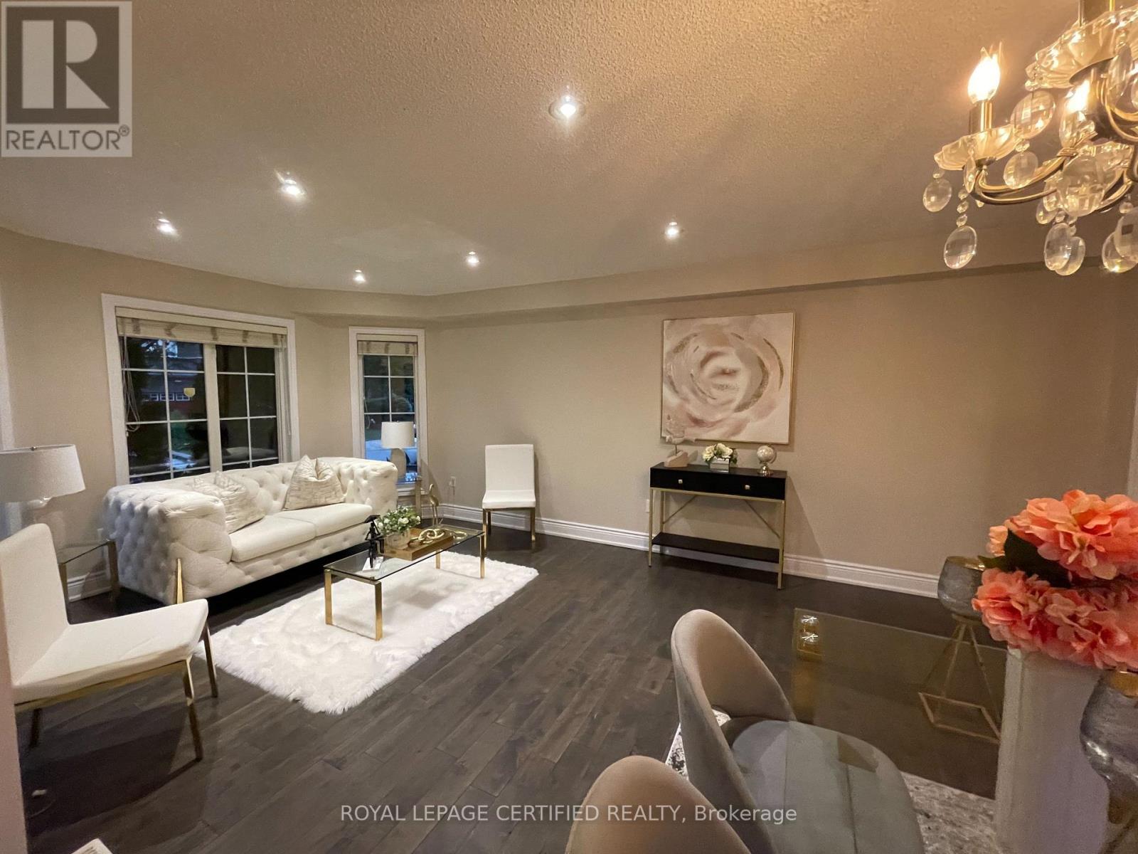 5890 Tampico Way, Mississauga, Ontario  L5M 6Y9 - Photo 16 - W13567458