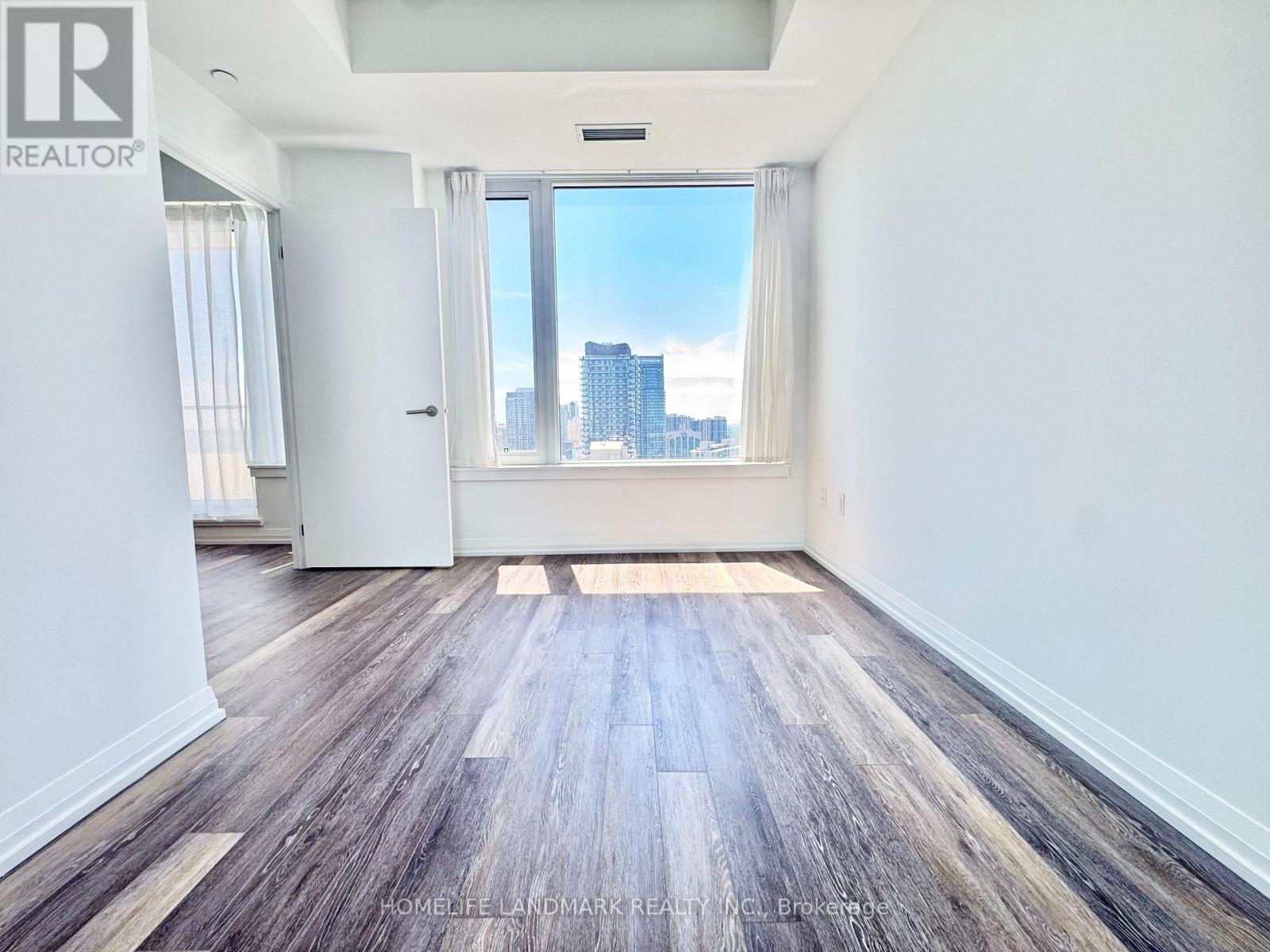 2506 - 75 Canterbury Place, Toronto, Ontario  M2N 0L2 - Photo 3 - C13569712