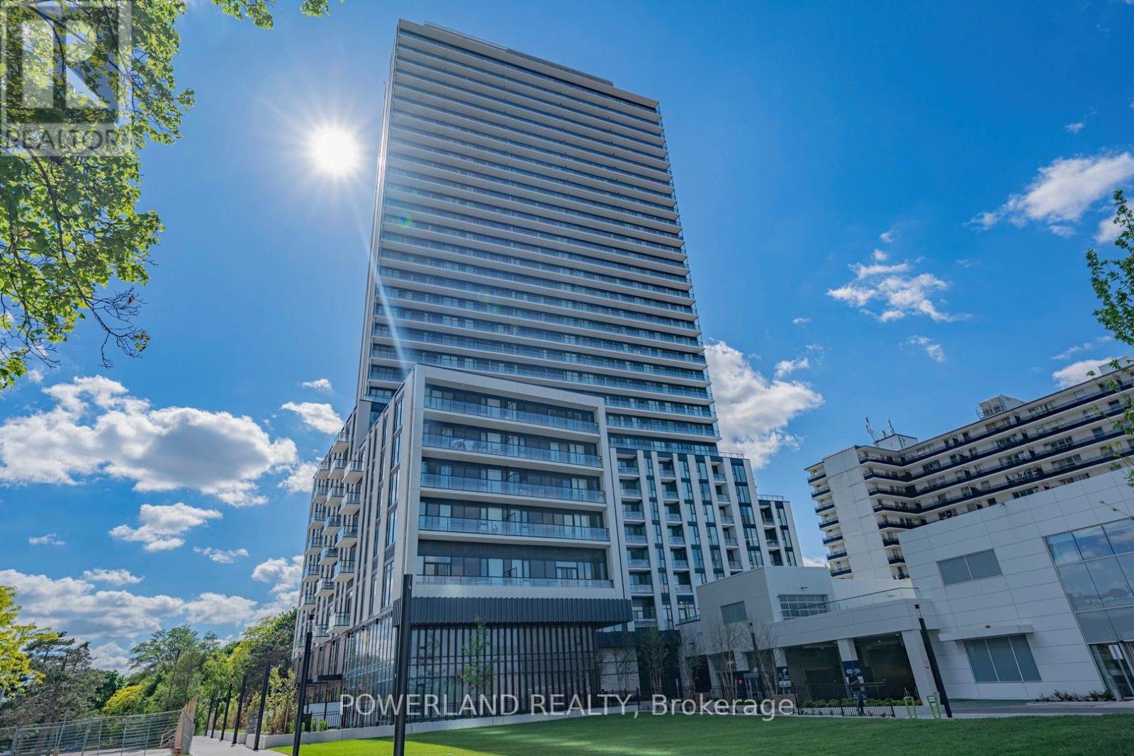 2423 - 5858 YONGE STREET, Toronto, Ontario