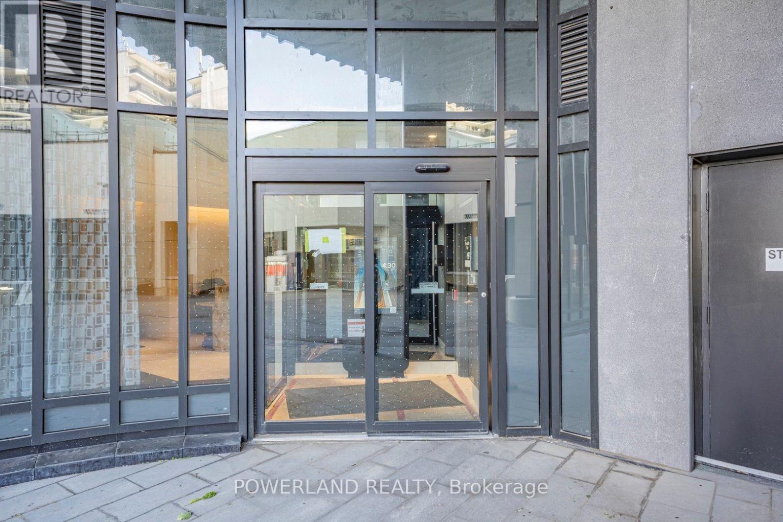 2423 - 5858 Yonge Street, Toronto, Ontario  M2M 0C6 - Photo 4 - C13569714