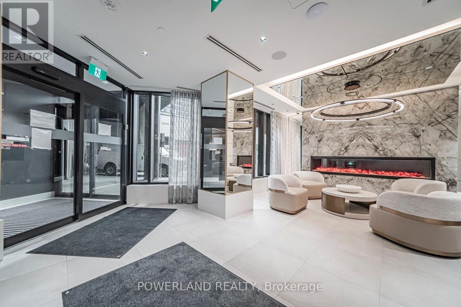 2423 - 5858 Yonge Street, Toronto, Ontario  M2M 0C6 - Photo 5 - C13569714