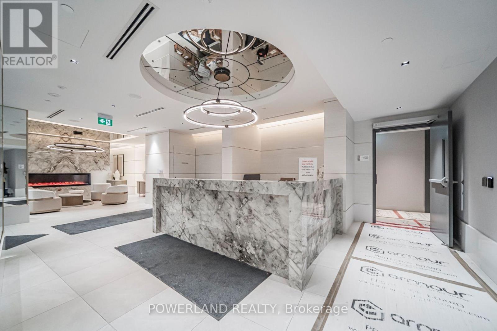 2423 - 5858 Yonge Street, Toronto, Ontario  M2M 0C6 - Photo 7 - C13569714