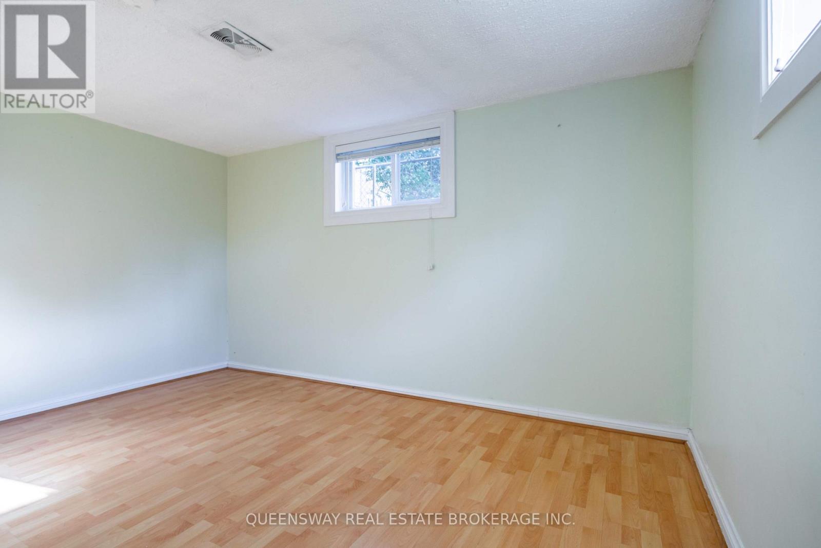 1222 Kipling Avenue, Toronto, Ontario  M9B 3N1 - Photo 15 - W13569682
