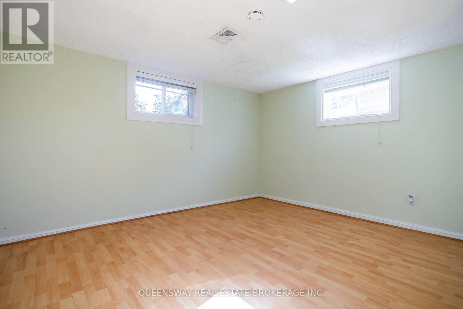1222 Kipling Avenue, Toronto, Ontario  M9B 3N1 - Photo 16 - W13569682