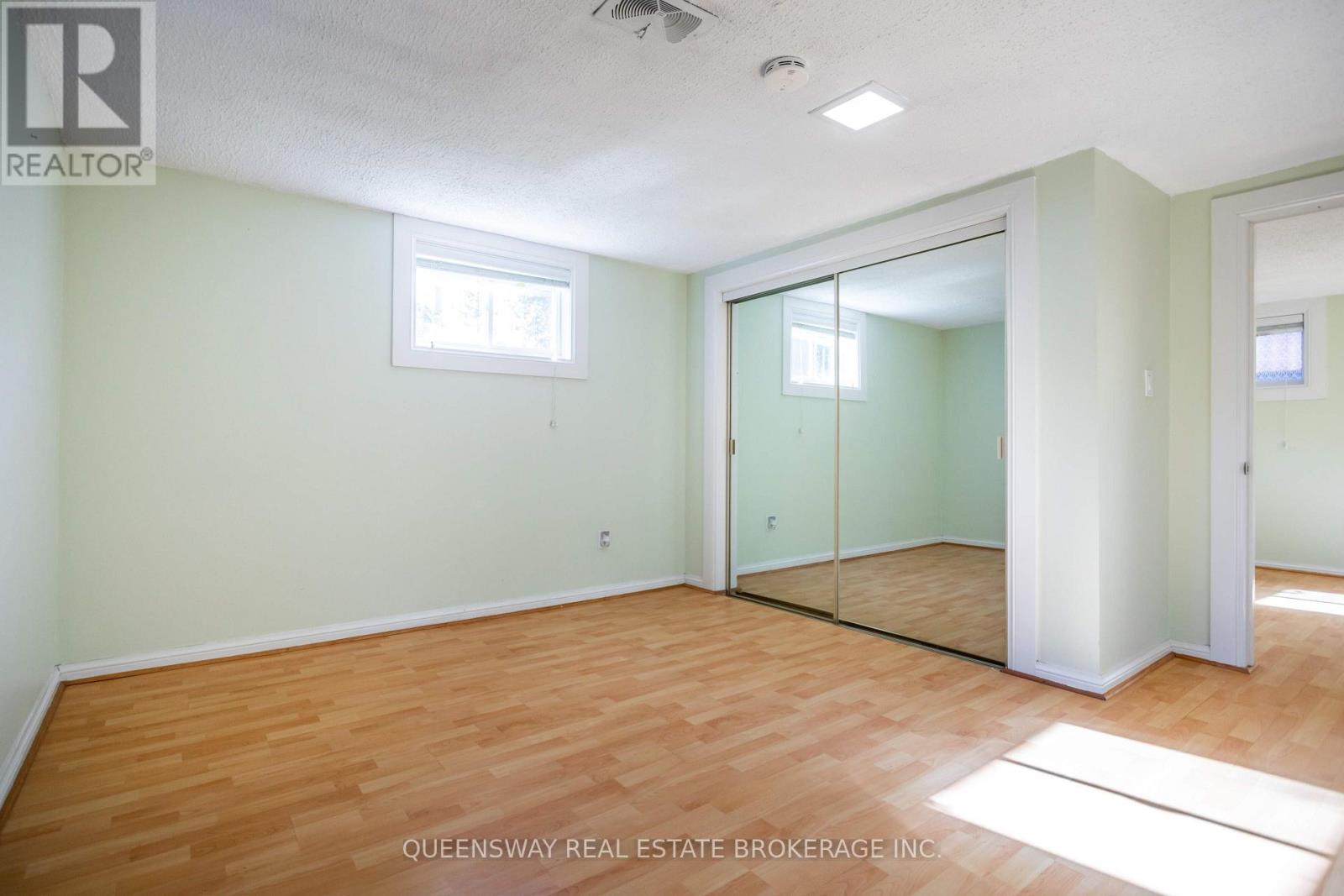 1222 Kipling Avenue, Toronto, Ontario  M9B 3N1 - Photo 18 - W13569682