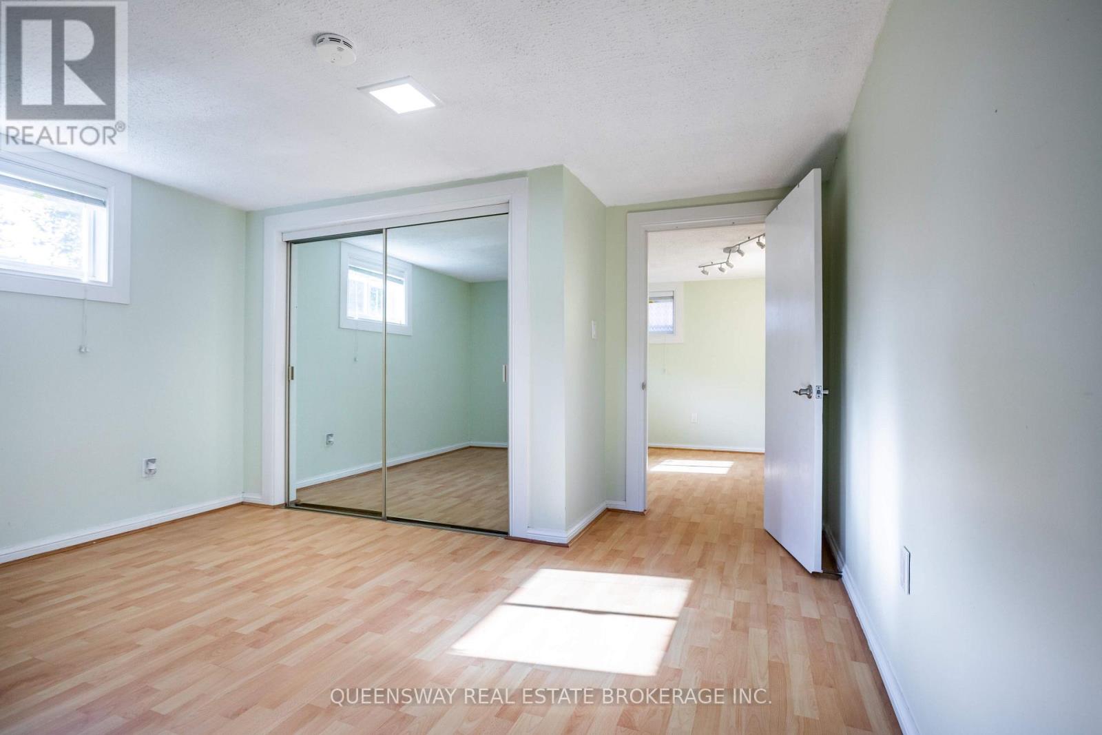 1222 Kipling Avenue, Toronto, Ontario  M9B 3N1 - Photo 19 - W13569682