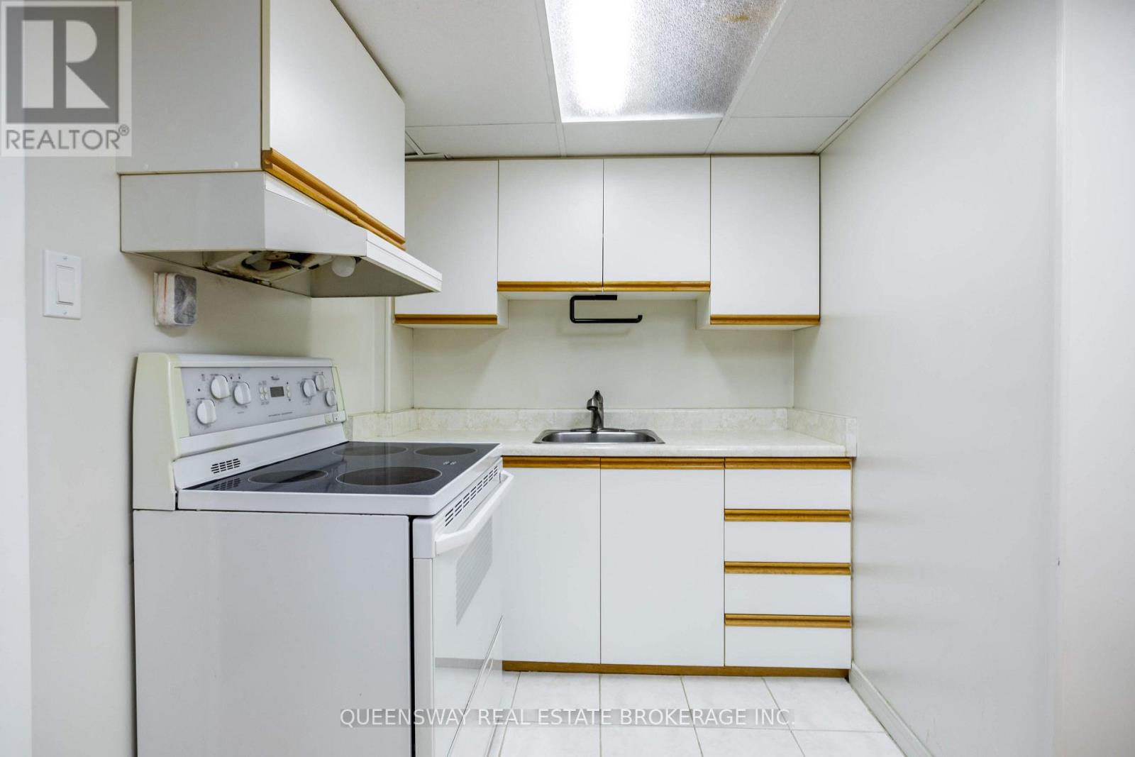 1222 Kipling Avenue, Toronto, Ontario  M9B 3N1 - Photo 25 - W13569682