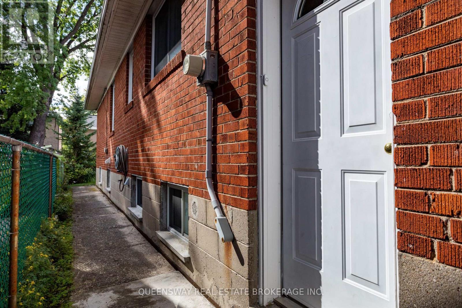 1222 Kipling Avenue, Toronto, Ontario  M9B 3N1 - Photo 33 - W13569682