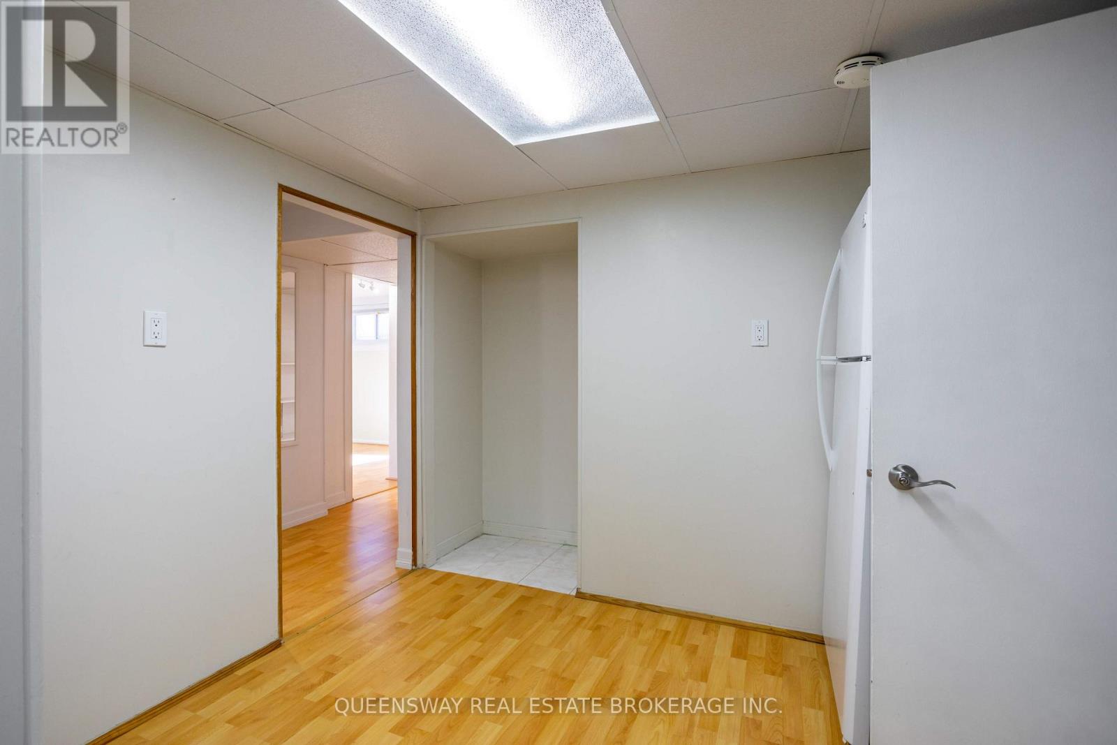 1222 Kipling Avenue, Toronto, Ontario  M9B 3N1 - Photo 8 - W13569682