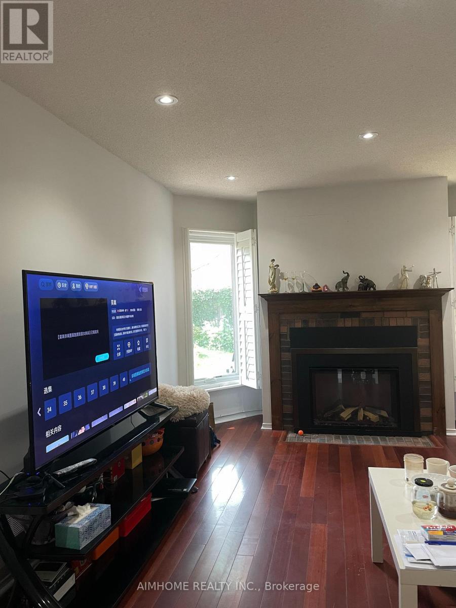 4072 Colonial Drive, Mississauga, Ontario L5L 4K1 - Photo 7 - W13569762