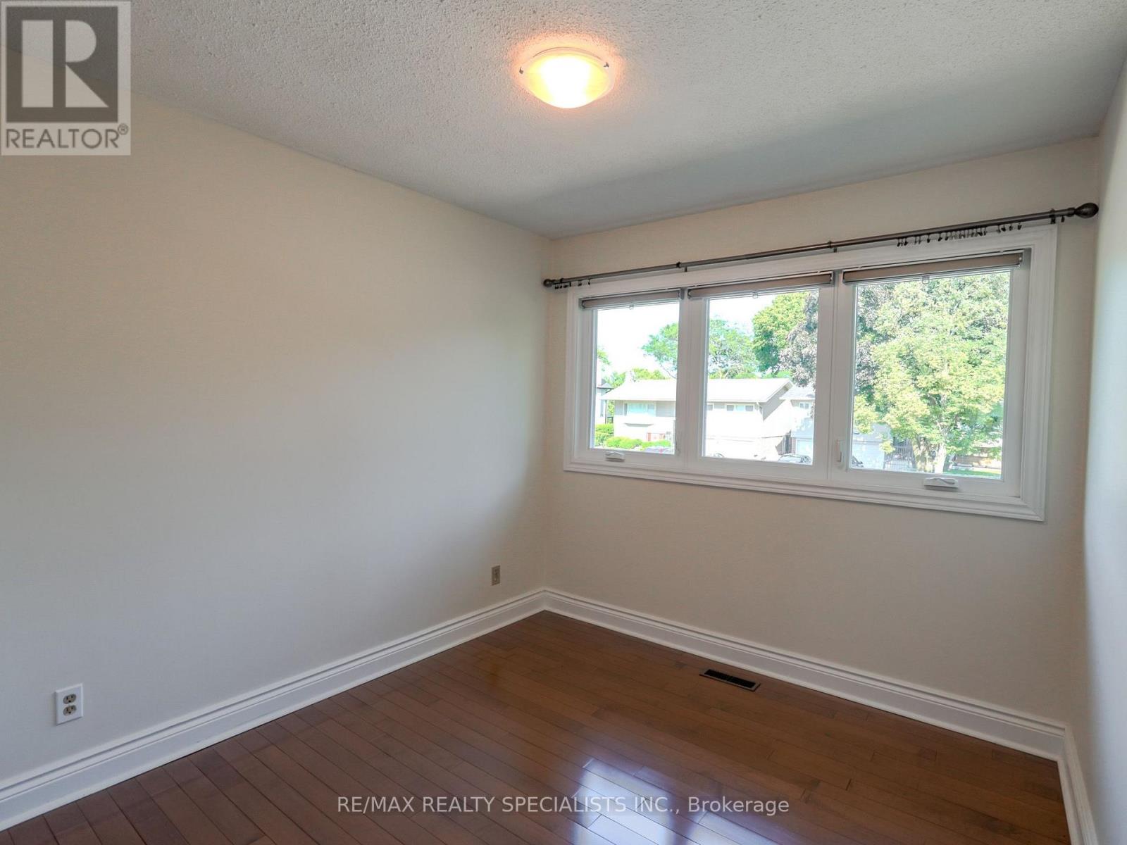 2485 Council Ring Road, Mississauga, Ontario L5L 1E8 - Photo 12 - W13569406