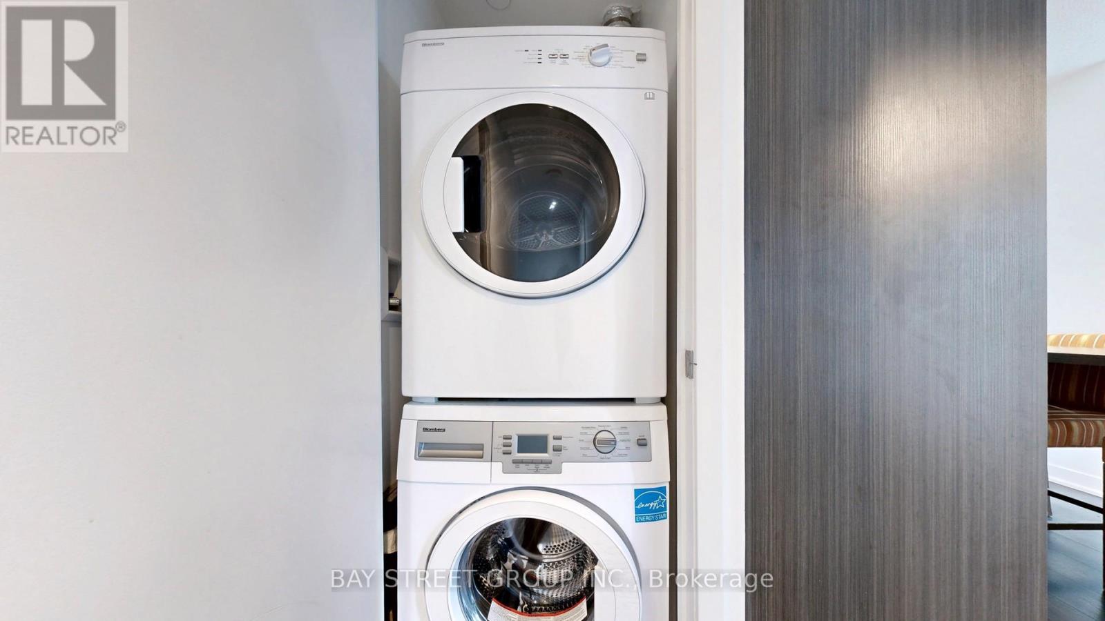 1210 - 100 Harbour Street, Toronto, Ontario  M5J 0B5 - Photo 20 - C13569784