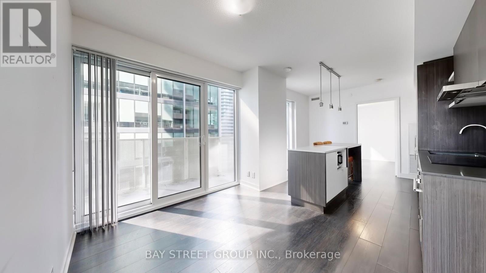 1210 - 100 Harbour Street, Toronto, Ontario  M5J 0B5 - Photo 6 - C13569784