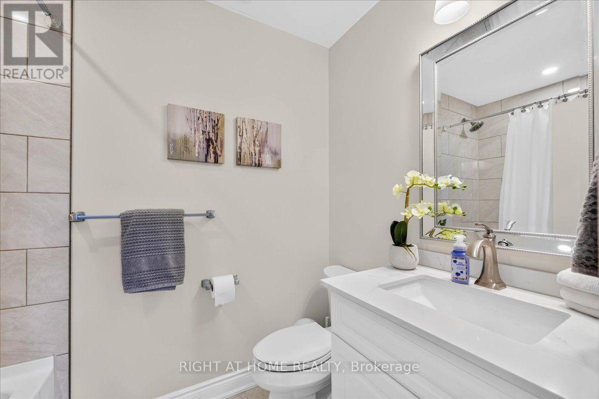90 Renault Crescent, Toronto, Ontario  M9P 1J6 - Photo 28 - W13569774