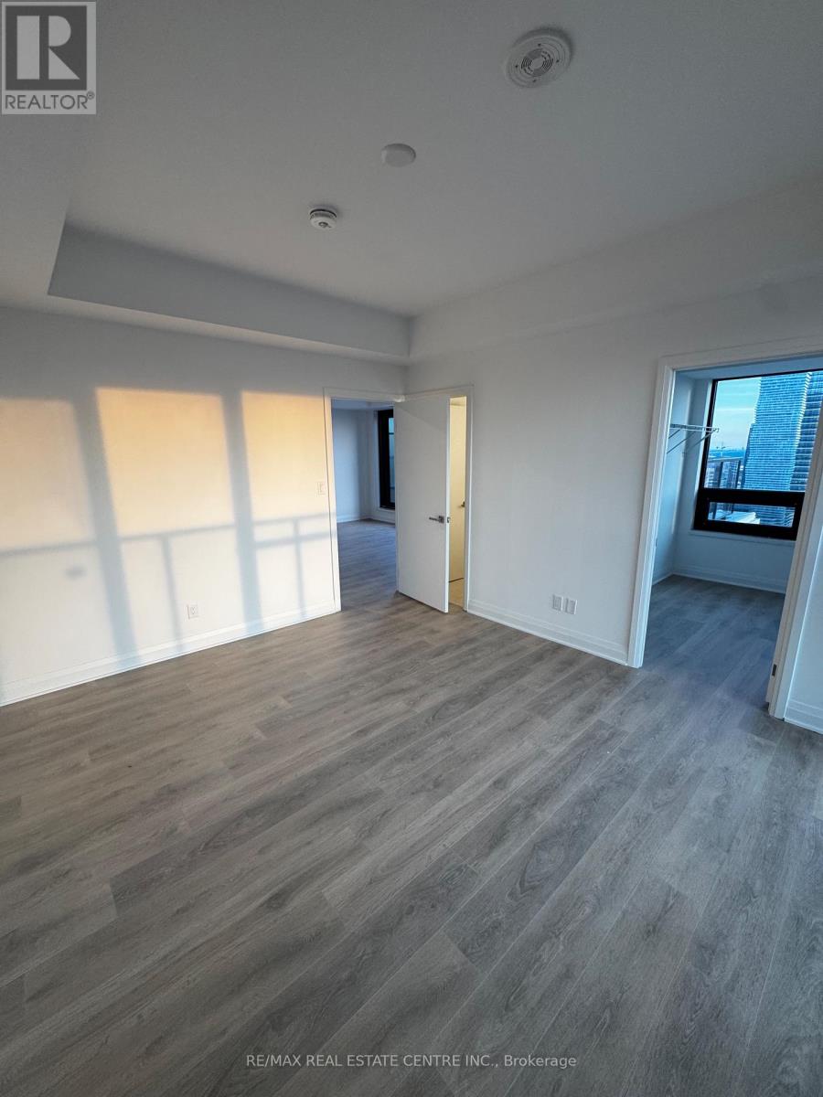 3707 - 4015 The Exchange, Mississauga, Ontario  L5B 0N9 - Photo 11 - W13569776