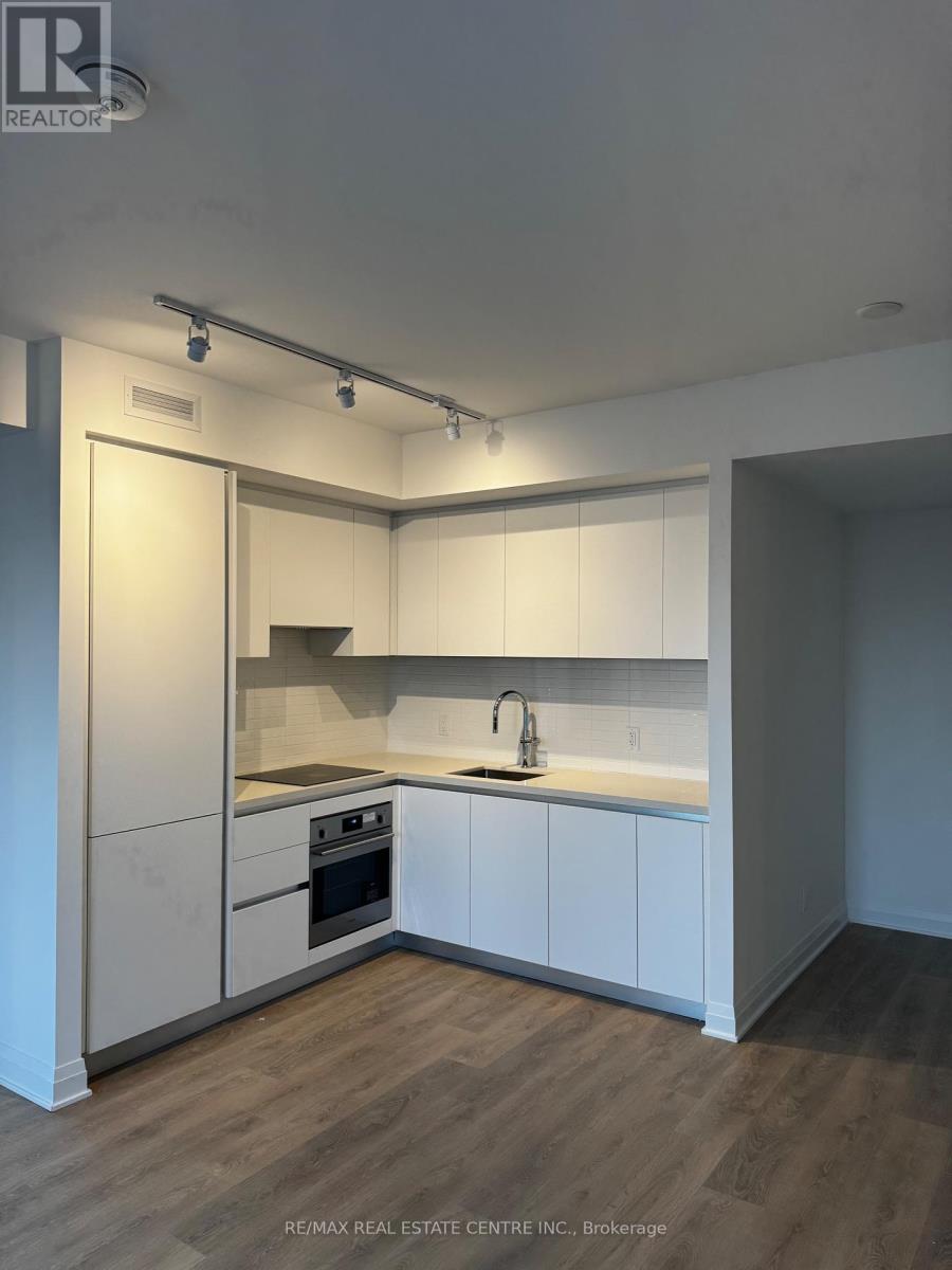 3707 - 4015 The Exchange, Mississauga, Ontario  L5B 0N9 - Photo 9 - W13569776