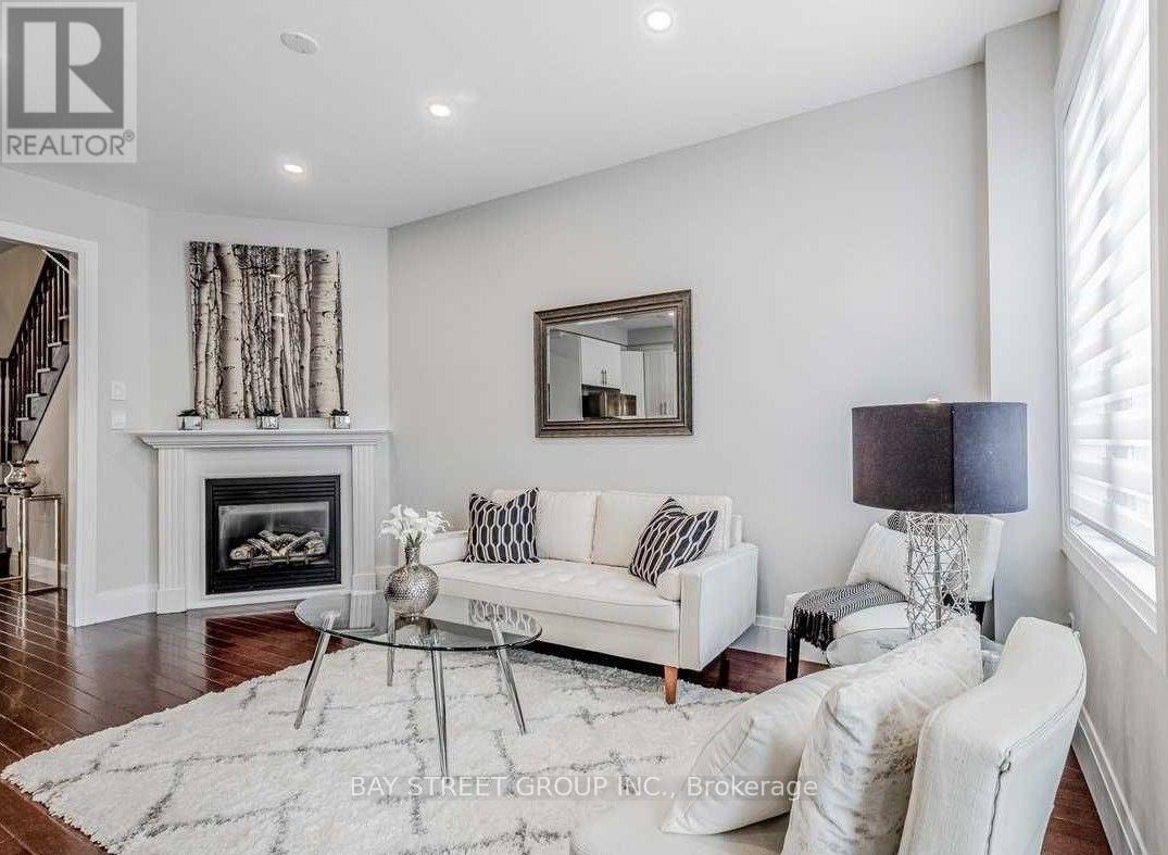 2096 Fiddlers Way, Oakville, Ontario  L6M 0M5 - Photo 14 - W13569786