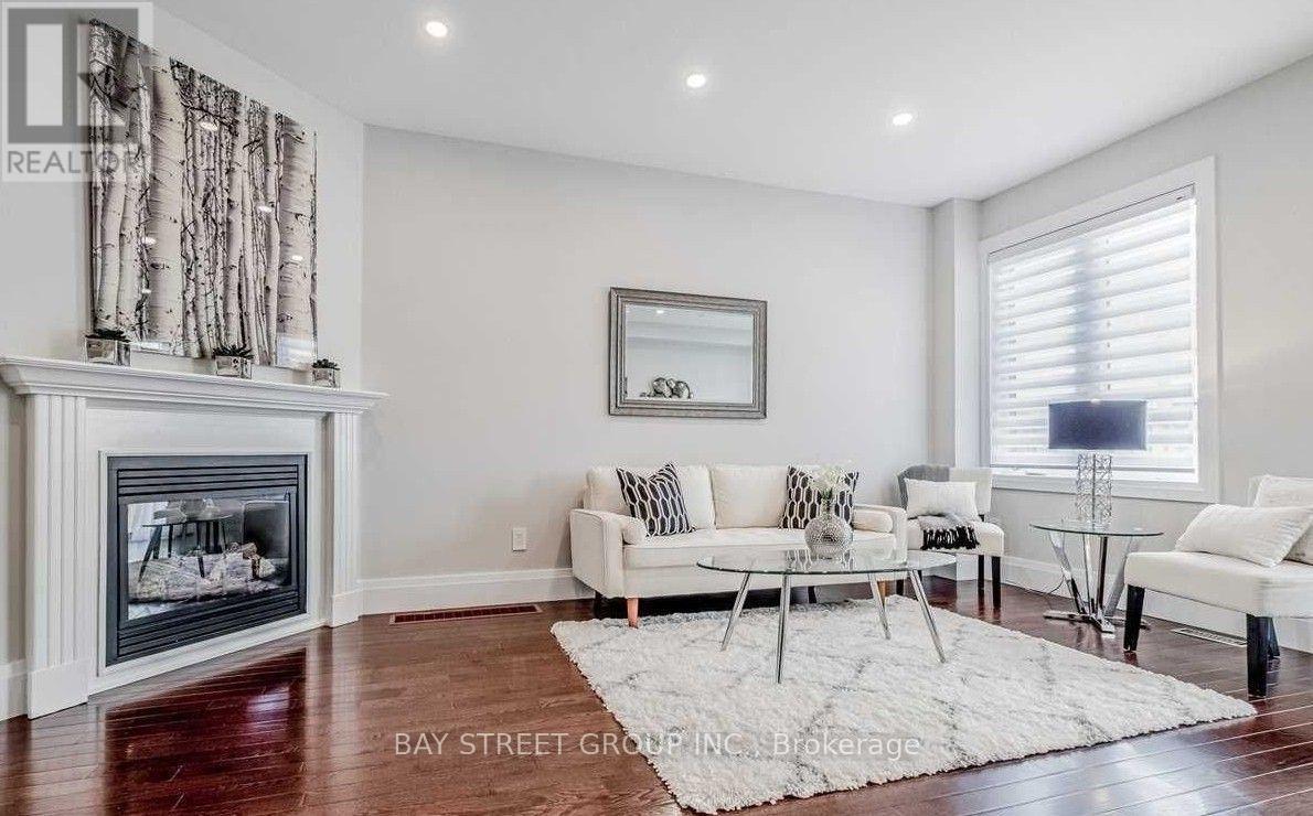 2096 Fiddlers Way, Oakville, Ontario  L6M 0M5 - Photo 15 - W13569786