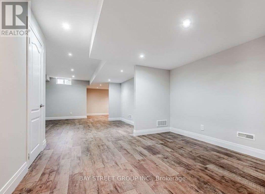 2096 Fiddlers Way, Oakville, Ontario  L6M 0M5 - Photo 16 - W13569786