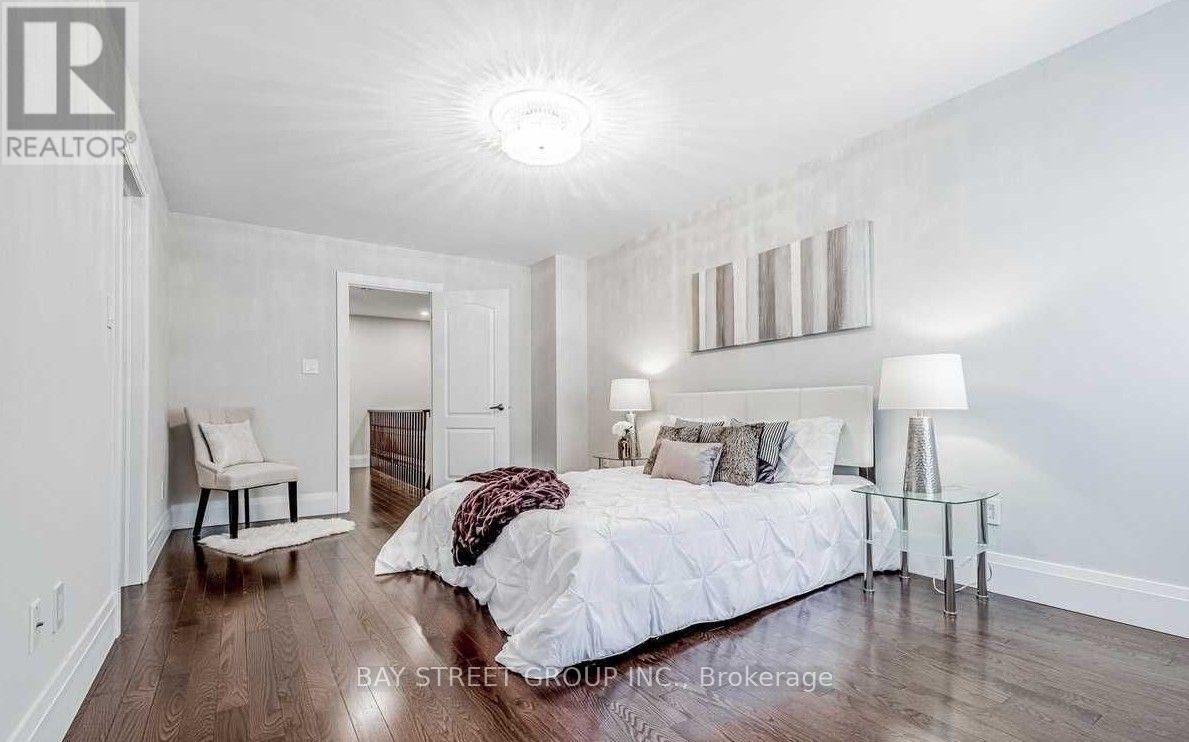2096 Fiddlers Way, Oakville, Ontario  L6M 0M5 - Photo 29 - W13569786