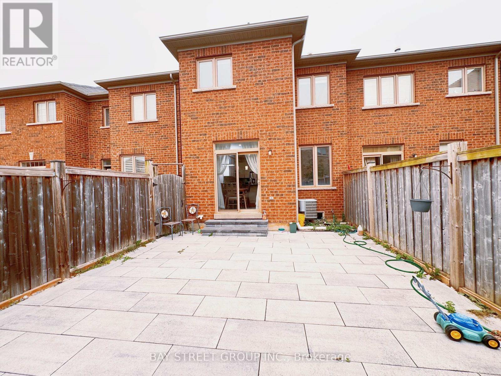 2096 Fiddlers Way, Oakville, Ontario  L6M 0M5 - Photo 34 - W13569786