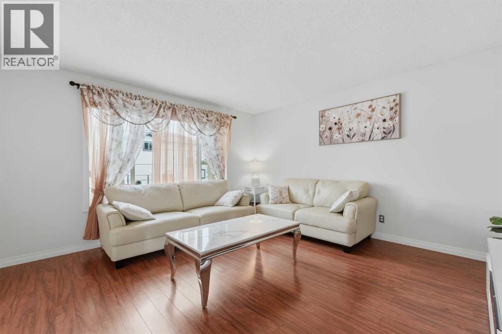269 Tarington Close NE, Calgary, Alberta  T3J 3Z2 - Photo 2 - A2325779