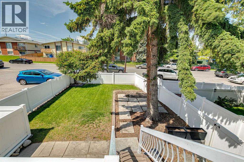 11424 8 Street Sw, Calgary, Alberta  T2W 4J5 - Photo 17 - A2328216