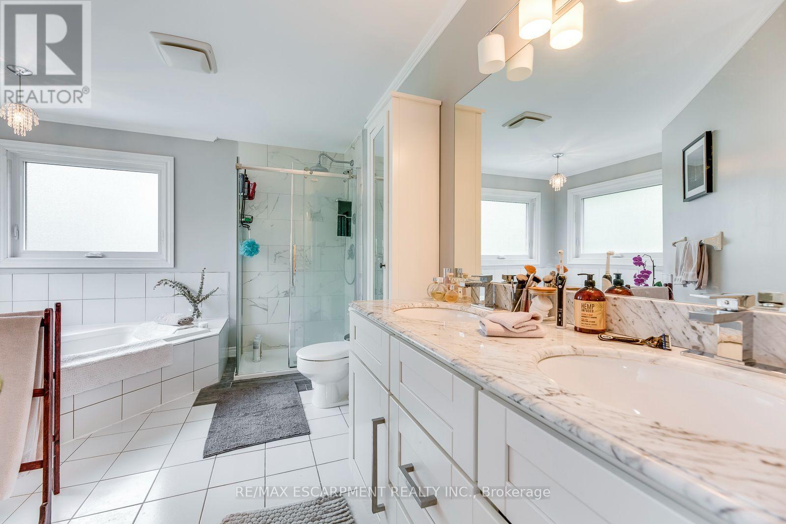 1239 White Lane, Oakville, Ontario  L6M 2T7 - Photo 30 - W13569804