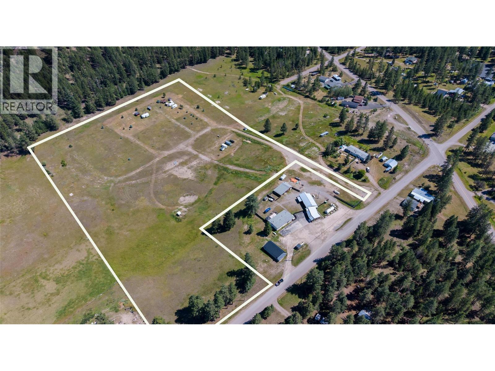 3680 Sweet Road, Baynes Lake, British Columbia  V0B 1T4 - Photo 19 - 10394292