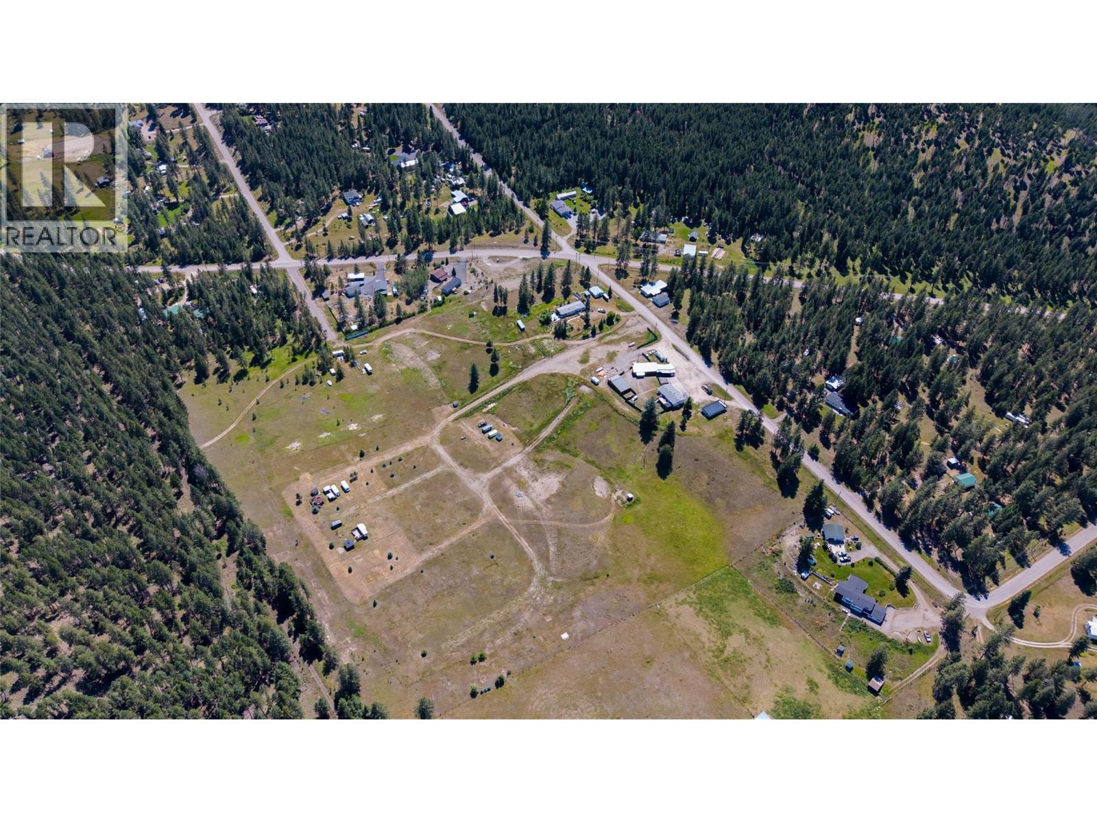 3680 Sweet Road, Baynes Lake, British Columbia  V0B 1T4 - Photo 10 - 10394292