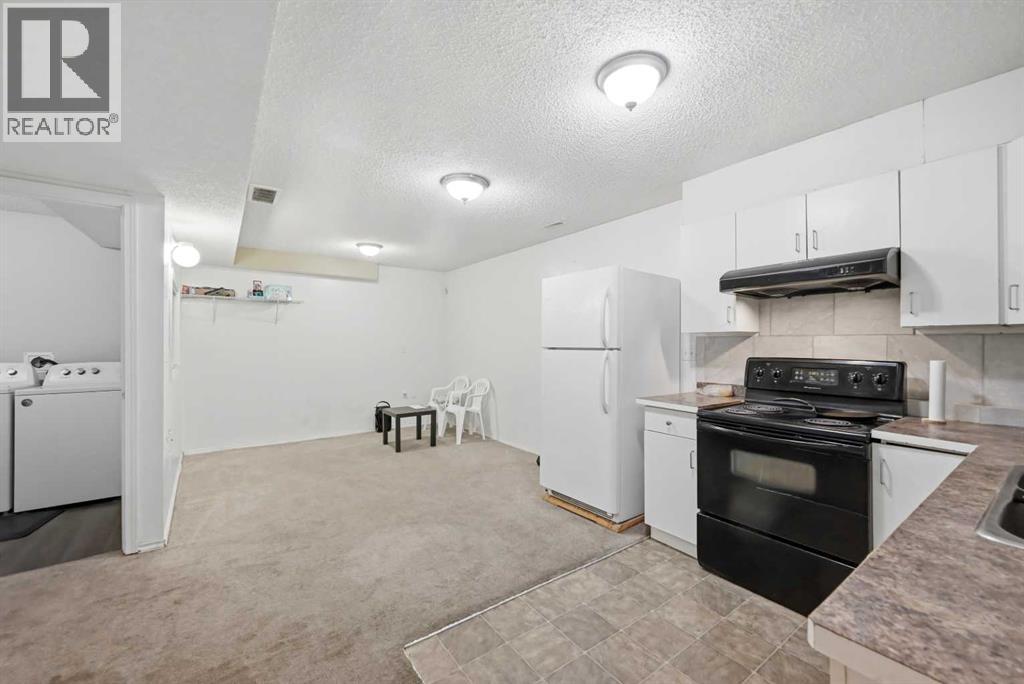 33 Saddlecrest Close NE, Calgary, Alberta  T3J 5B5 - Photo 39 - A2327223