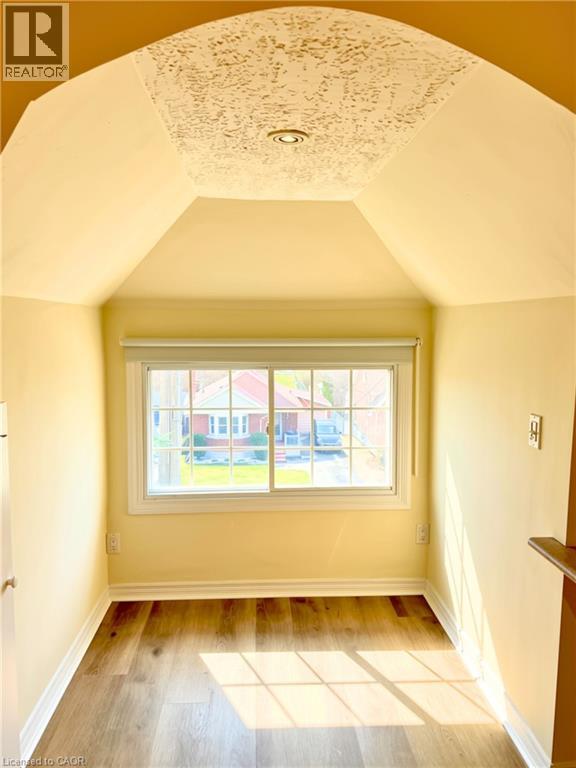 9 Filbert Street, Kitchener, Ontario  N2H 1Y1 - Photo 14 - 40846815