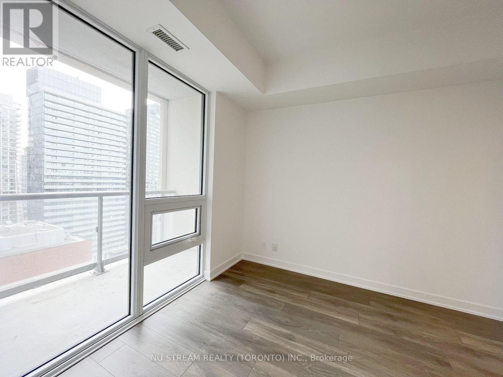 2206 - 108 Peter Street, Toronto, Ontario  M5V 2G7 - Photo 12 - C13569808