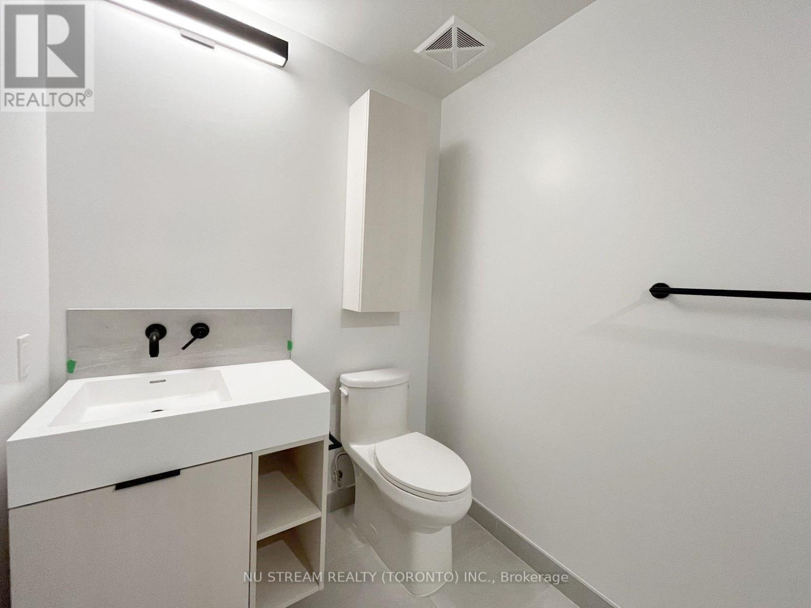 2206 - 108 Peter Street, Toronto, Ontario  M5V 2G7 - Photo 15 - C13569808