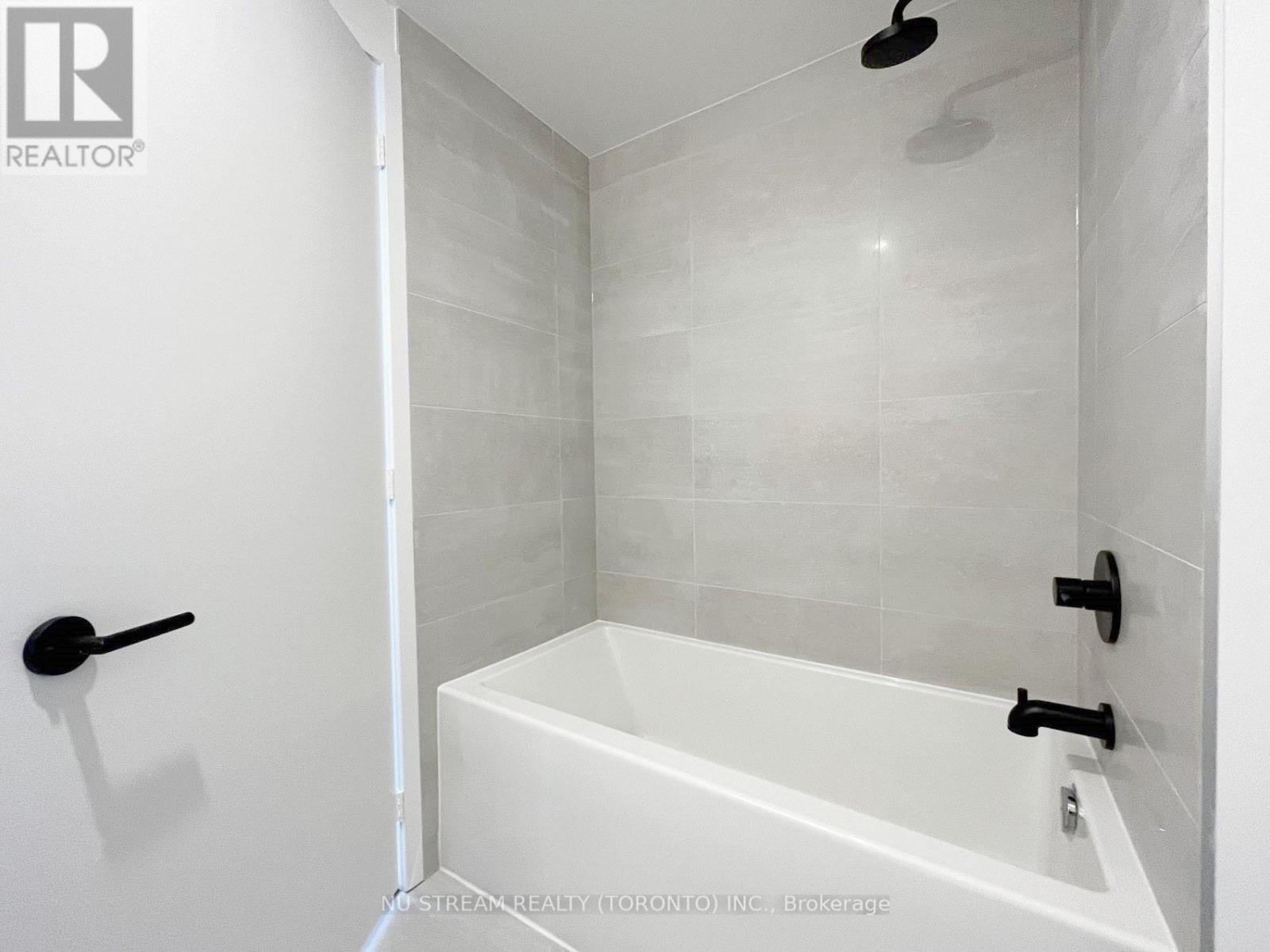 2206 - 108 Peter Street, Toronto, Ontario  M5V 2G7 - Photo 18 - C13569808