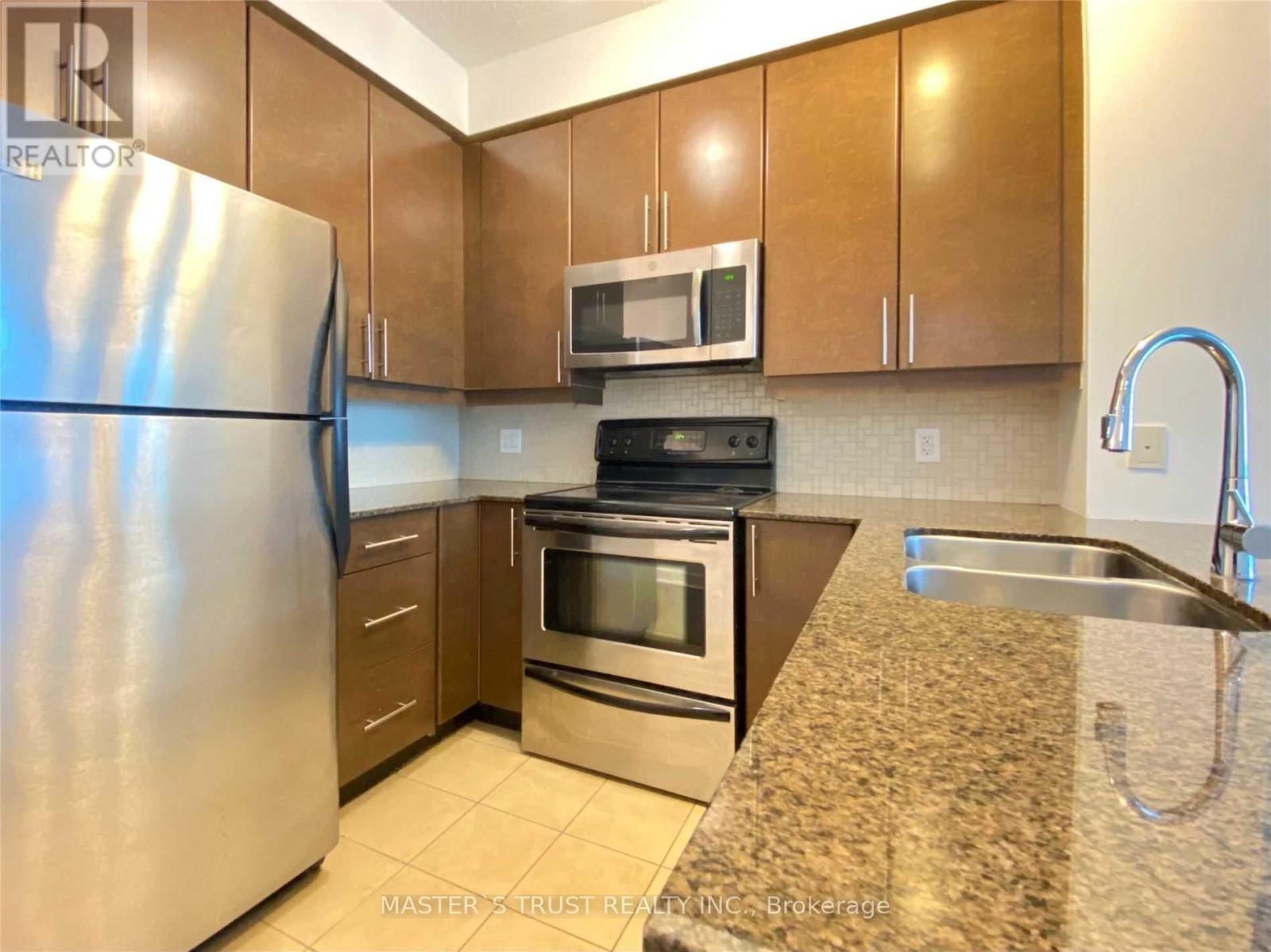 3211 - 18 Harbour Street, Toronto, Ontario  M5J 2Z6 - Photo 10 - C13569818