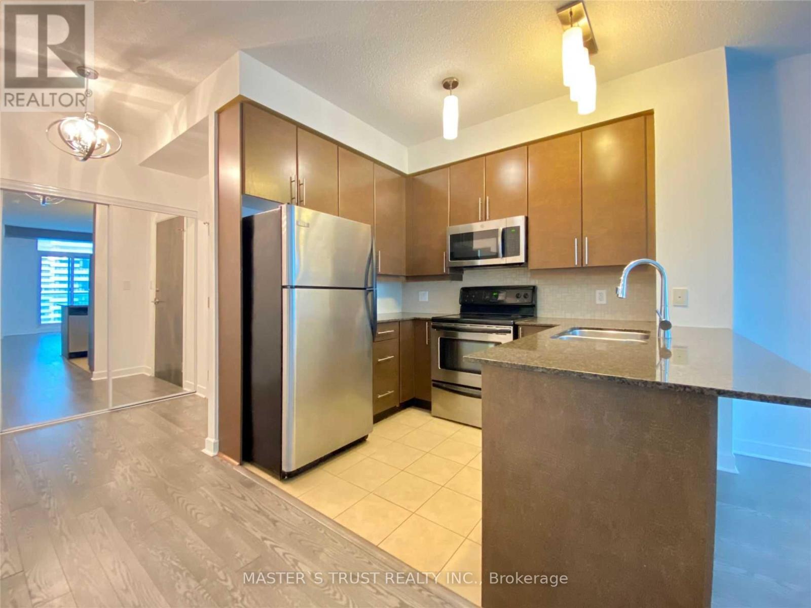 3211 - 18 Harbour Street, Toronto, Ontario  M5J 2Z6 - Photo 11 - C13569818