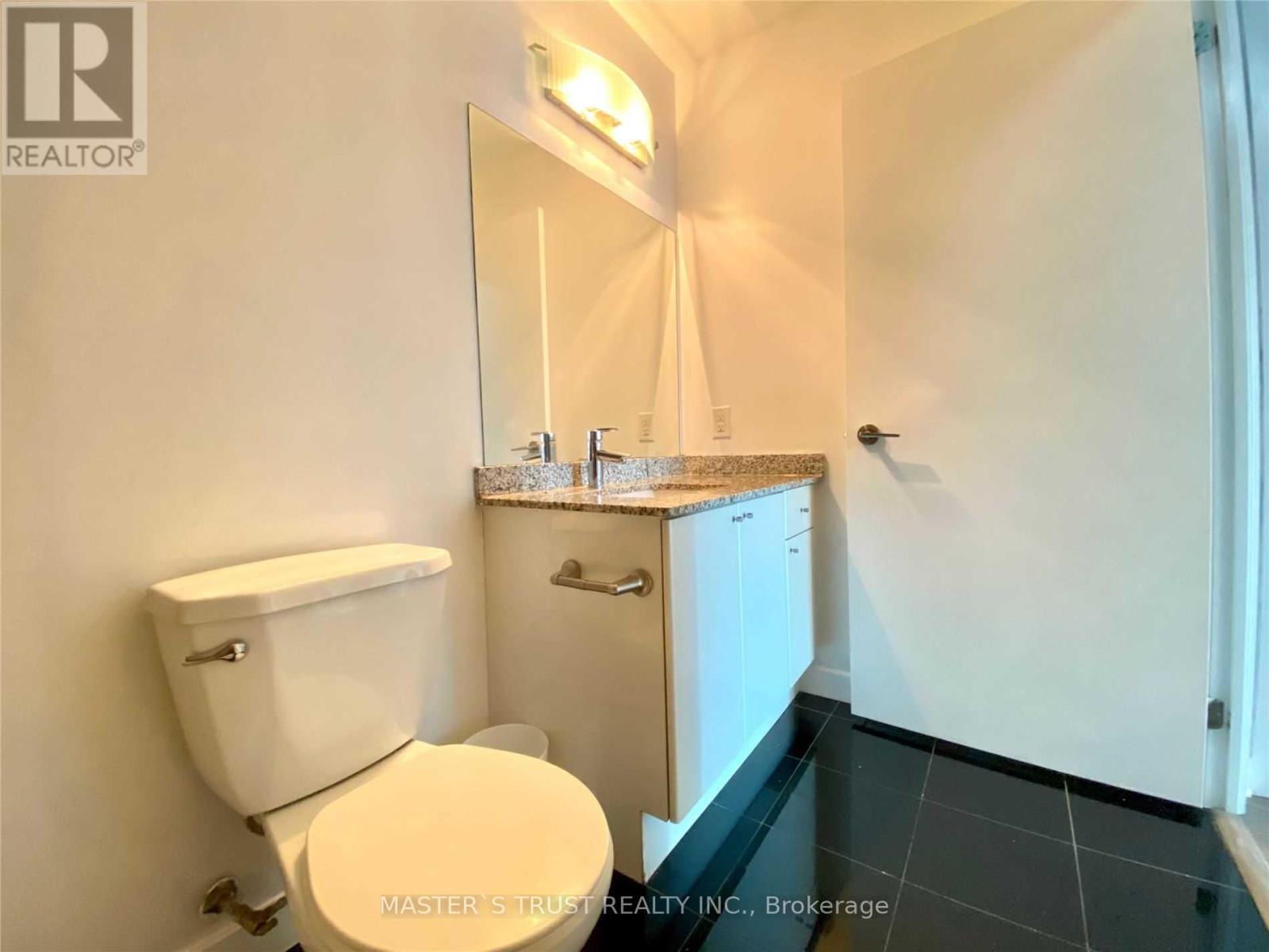 3211 - 18 Harbour Street, Toronto, Ontario  M5J 2Z6 - Photo 18 - C13569818