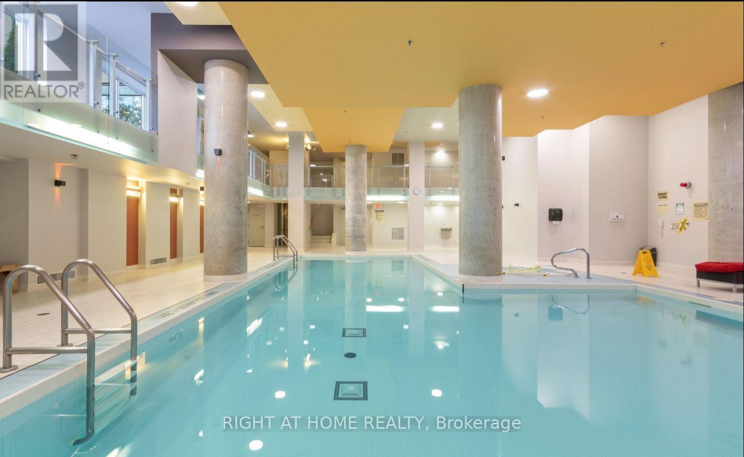 818 - 111 Elizabeth Street, Toronto, Ontario  M5G 1P7 - Photo 34 - C13569820