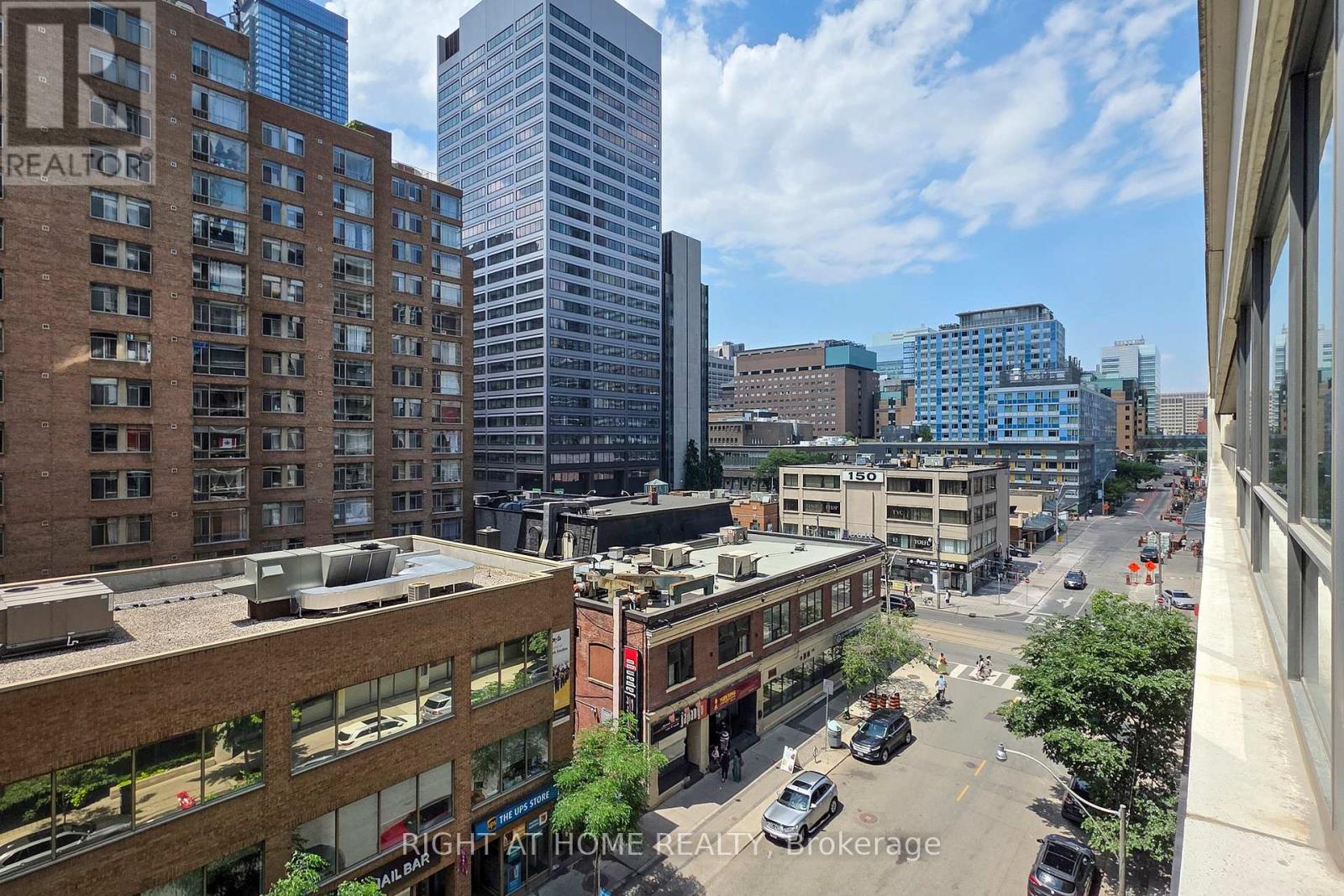 818 - 111 Elizabeth Street, Toronto, Ontario  M5G 1P7 - Photo 7 - C13569820