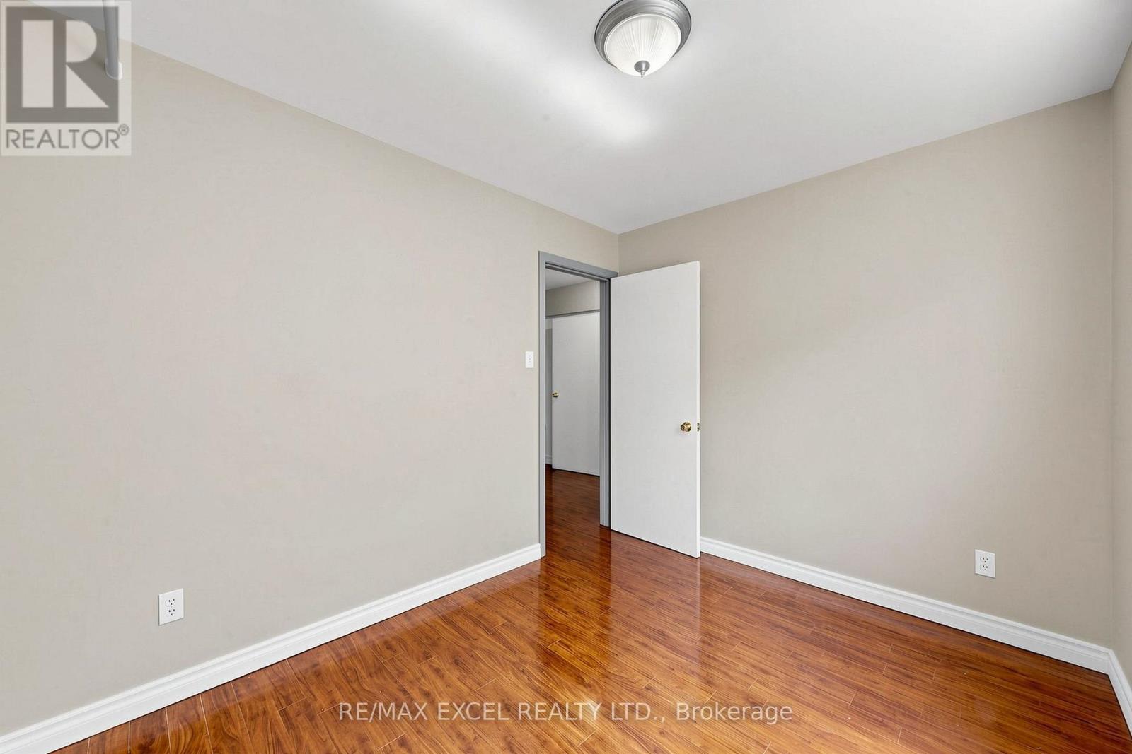 216 Shawnee Circle, Toronto, Ontario  M2H 2Y4 - Photo 20 - C13569824