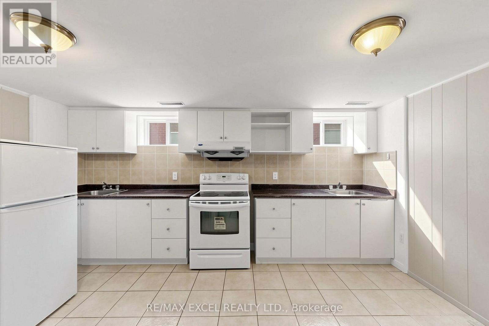 216 Shawnee Circle, Toronto, Ontario  M2H 2Y4 - Photo 40 - C13569824