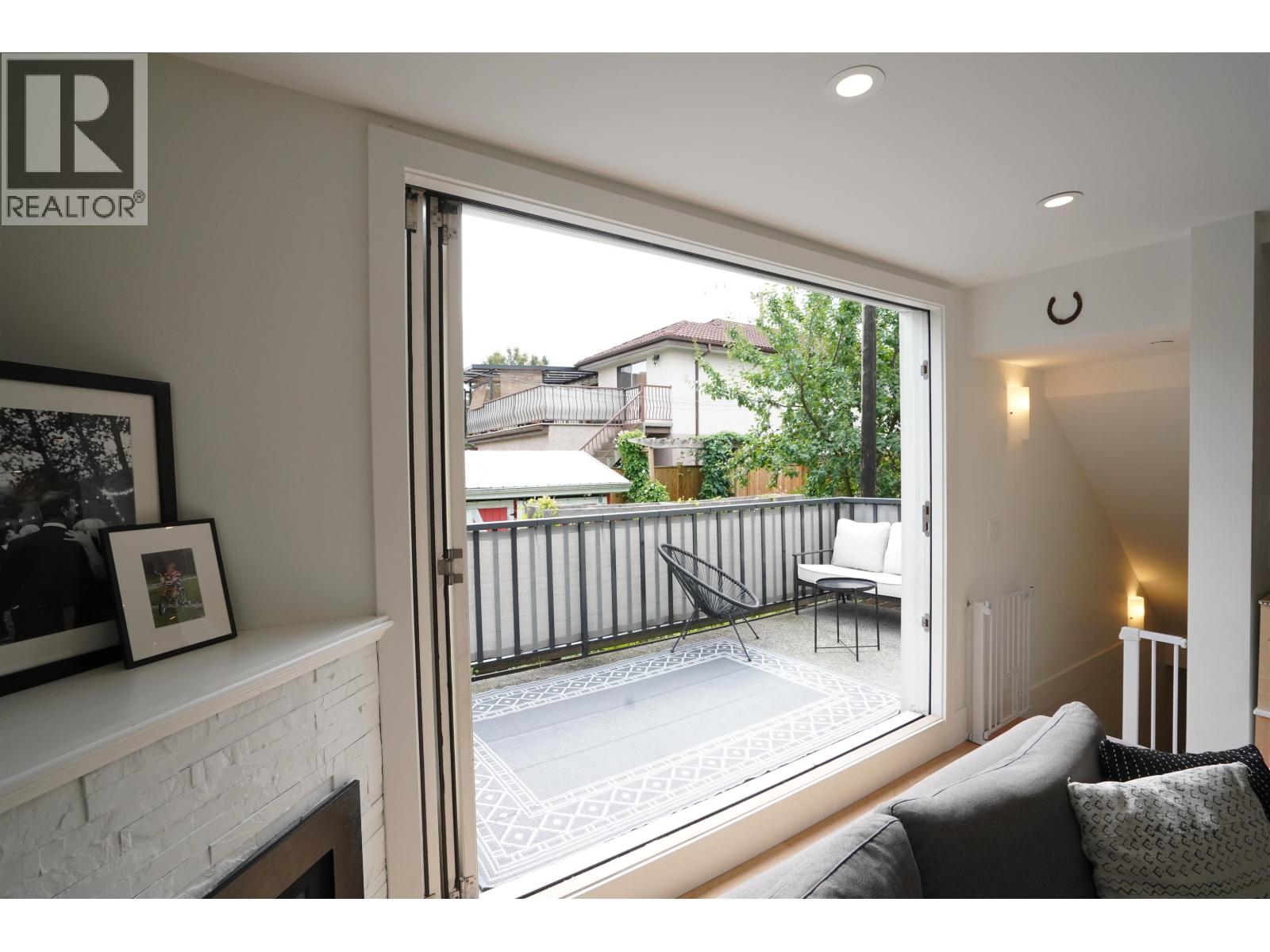 1025 KEEFER STREET — photo 13