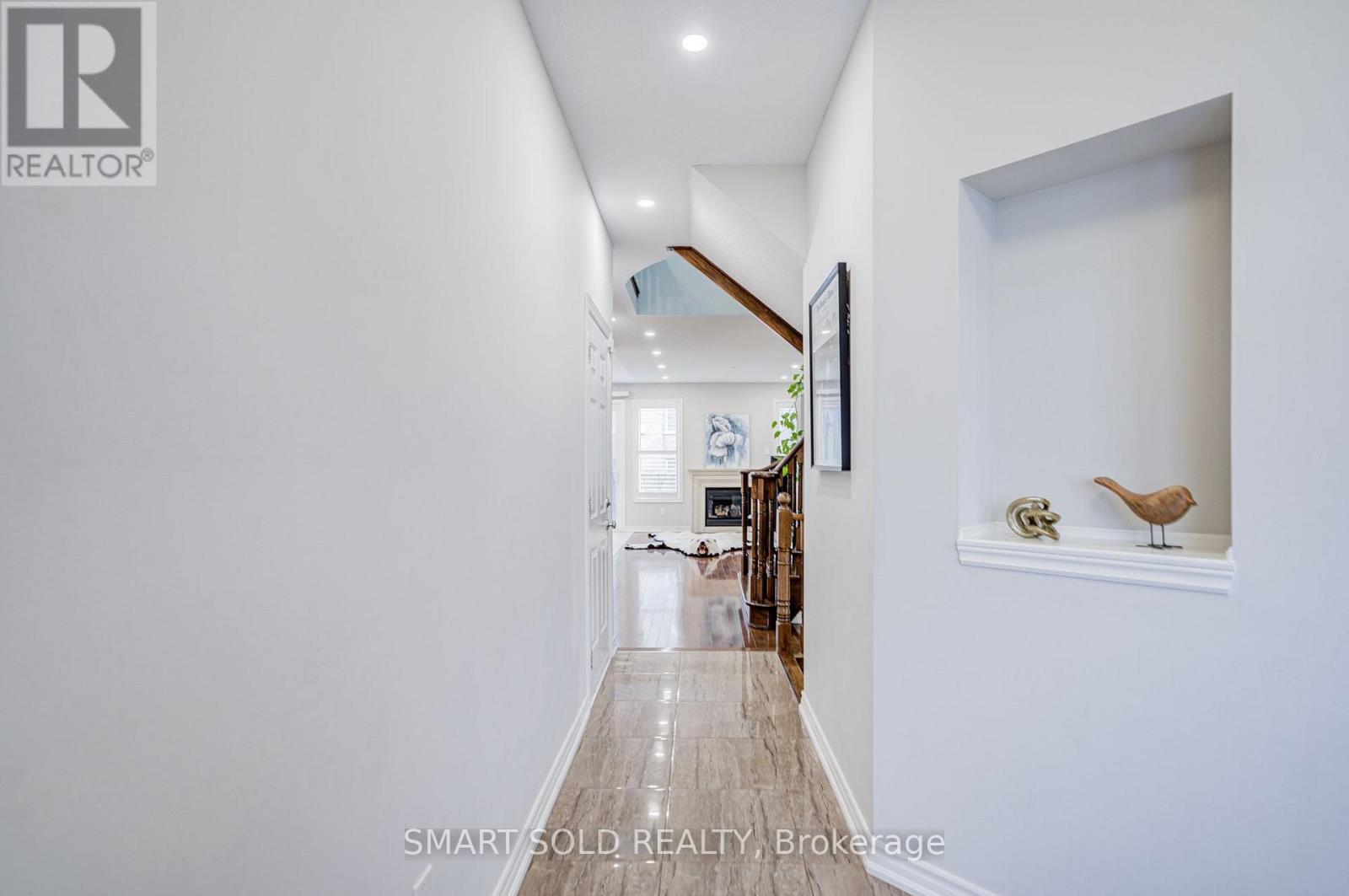 50 Brumstead Drive, Richmond Hill, Ontario  L4E 0C5 - Photo 7 - N13569812