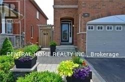 29 Aikenhead Avenue, Richmond Hill, Ontario  L4S 0A8 - Photo 2 - N13569852