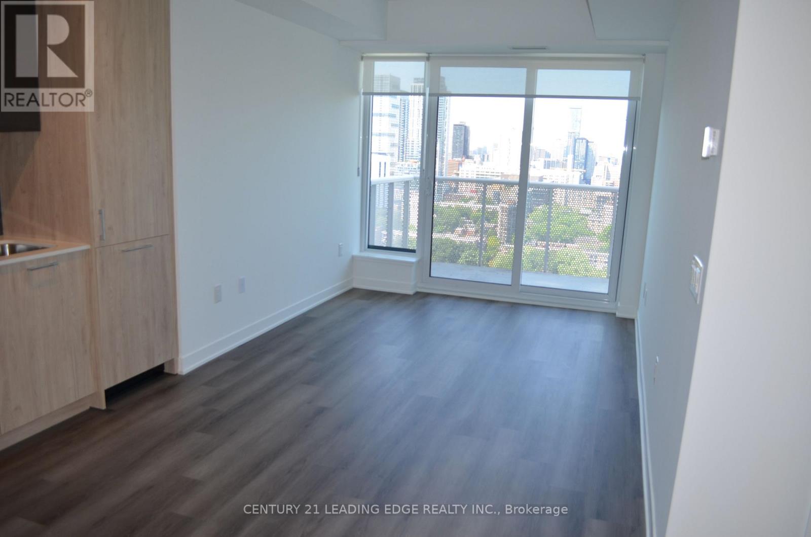 2407 - 10 Oak Street, Toronto, Ontario  M5A 0Z1 - Photo 3 - C13514306