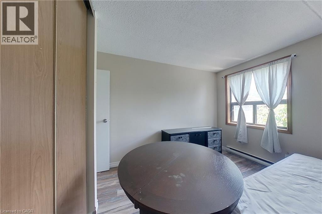 65 N Silvercreek Parkway N Unit# 301, Guelph, Ontario  N1H 7R9 - Photo 14 - 40847487