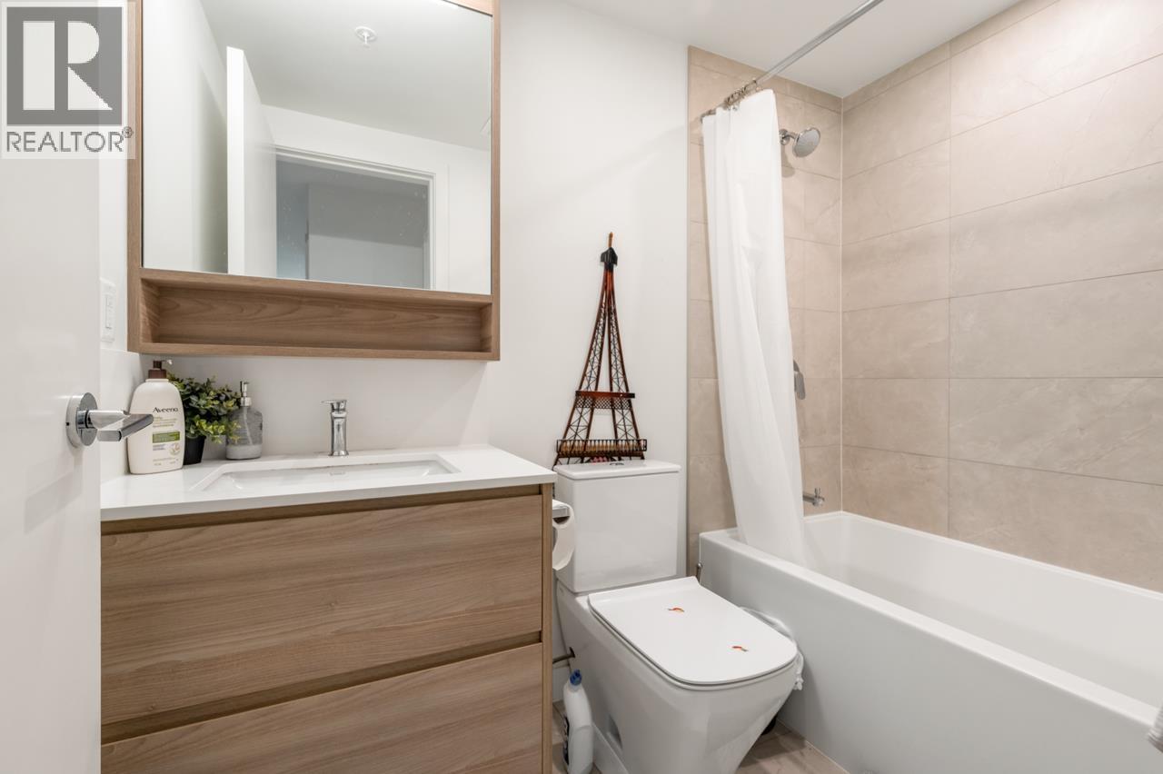 701 585 AUSTIN AVENUE — photo 15
