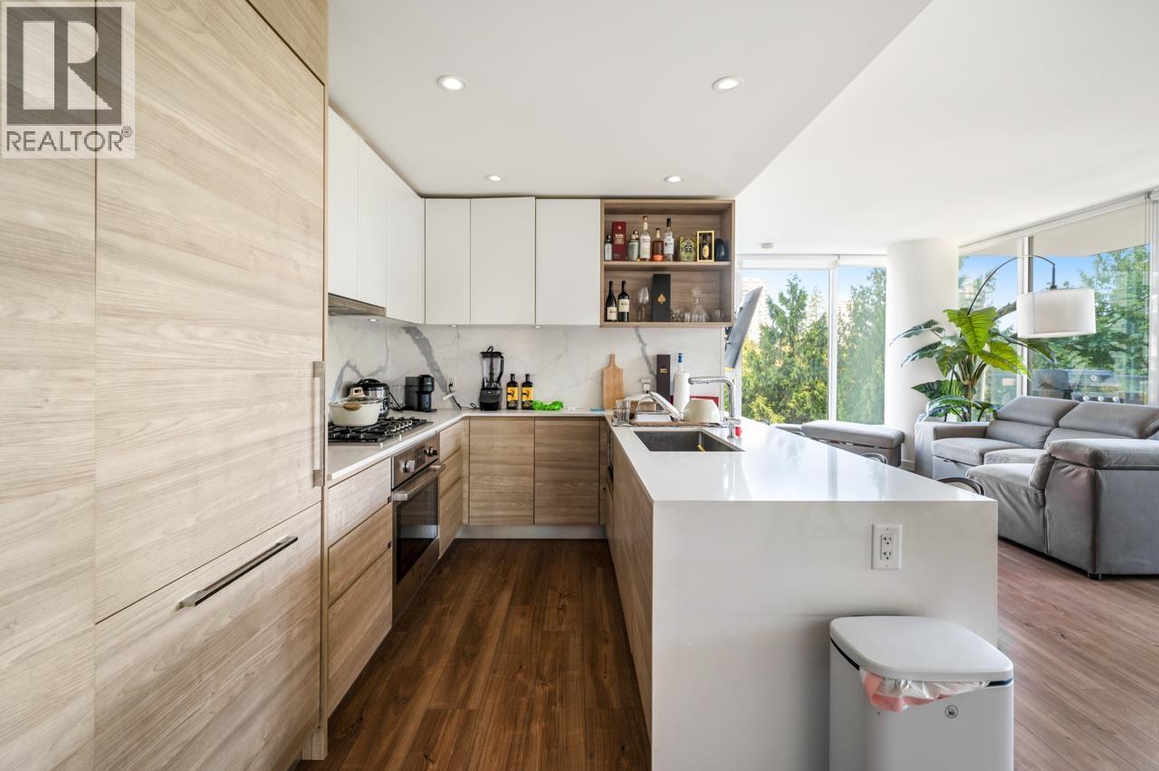 701 585 AUSTIN AVENUE — photo 11